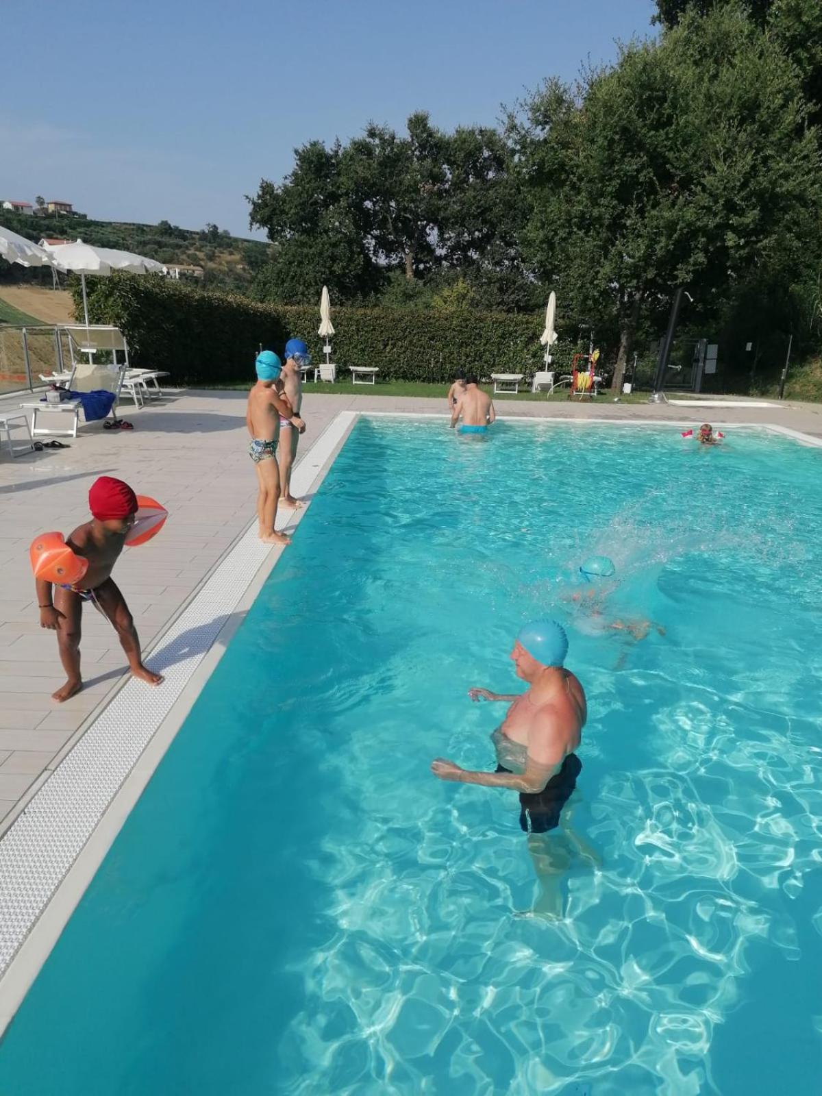 Cumana Blu Apartments Campofilone Luaran gambar