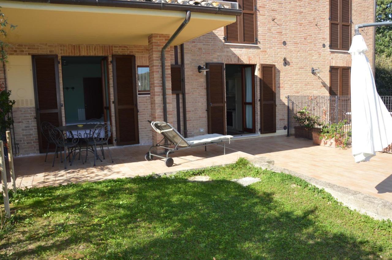 Cumana Blu Apartments Campofilone Luaran gambar